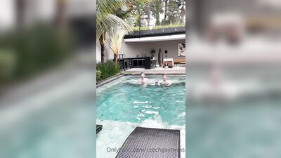 Fans - Czechgaytwins (129)