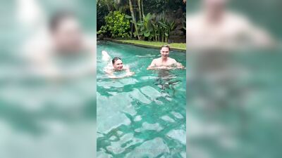 Fans - Czechgaytwins (19)