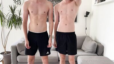 Fans - Czechgaytwins (52)