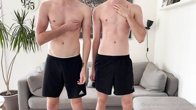 Fans - Czechgaytwins (52)