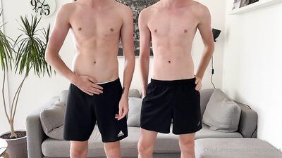 Fans - Czechgaytwins (52)