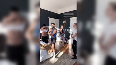 Fans - Czechgaytwins (232)