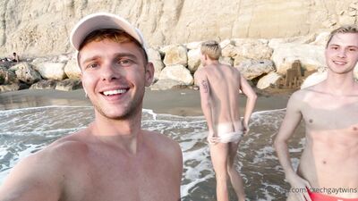 Fans - Czechgaytwins (185)