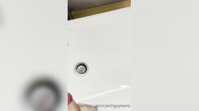 Fans - Czechgaytwins (107)