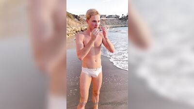 Fans - Czechgaytwins (183)