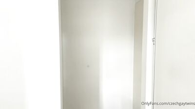 Fans - Czechgaytwins (219)