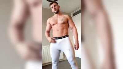 Ryan Yule gay porn video (35)
