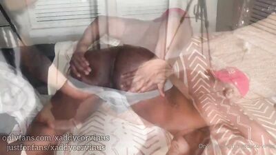 Fans - Xaddy Corvinus & Mr Bolden - gay porn video