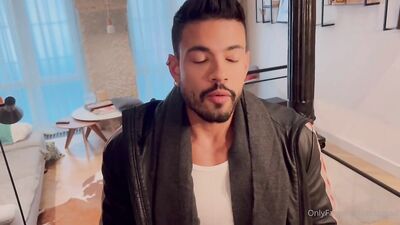 Fans - Alejo Ospina & Max Barz - gay porn video