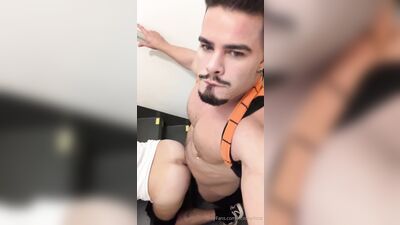 Fans - Escada do Shop - Rico Marlon fucking - gay porn video