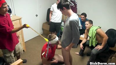 Blind Sucking (Shawn Allen, Zane Anders) - gay porn video