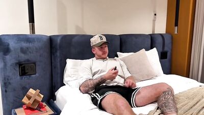 Evan Pitcher  Zarataco - free gay porn