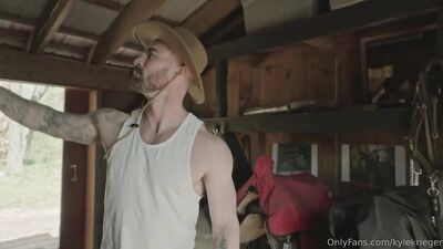 kyle krieger and Matt dubbe - free gay porn