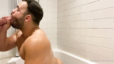 TenInchTopXXX (Part 1) - free gay porn (31)