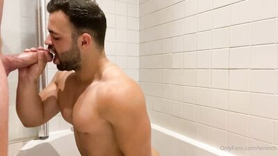 TenInchTopXXX (Part 1) - free gay porn (31)