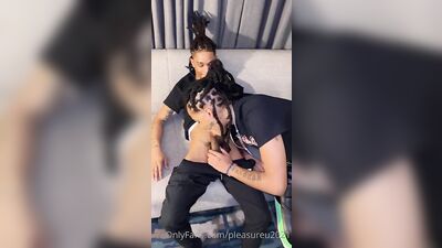 What happens when the delivery guys is fine asf - Blattino & IDoMeFU