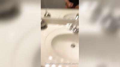 Fans - Letseatcakexx gay porn video (112)