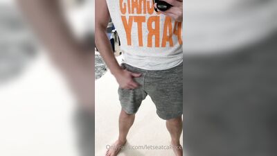 Fans - Letseatcakexx gay porn video (195)