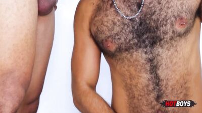 Voce acabou com a minha Pascoa! - gay porn  - gay porn 