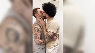 Igor Lucios Fucking Muscular Hunk - free gay porn