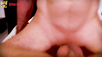 Latino stud satisfies a cock-hungry bottom