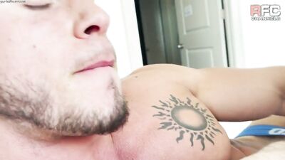 Fans - Buckin Bronco - free gay porn