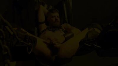 Fans - Free Wolf shows me his sex club - free gay porn