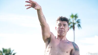 Head To Head - JJ Knight & Grant Ducati - gay porn video