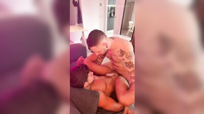 Facefuck deep throat 2 loads inside - Igor Lucios fucks Tiago Sa - gay porn video