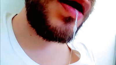 kinkymah - He loves to play with his dildo on cam