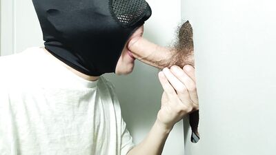 Gloryhole Madrid - Mystery in the mouth