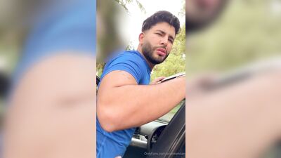 OnlyFans - juniorandres0  Andres Milan