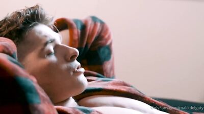 OnlyFans - Tayler Tash sucks Malik Delgaty