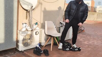 sneakers - fan club
