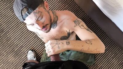 Tattoed bottom without limits sniffing @smellykinkster - fan club