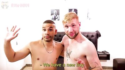 Black stud teaches passive blond how to enjoy - fan club