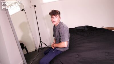 Straight Guys Fuck - Reina Heart Goes Fan Girl Over Drake Vons Massive Dick - fan club