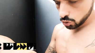 Uber-riding Daddy Takes Twink To A Cruising Park And They End Up Fucking - fan club