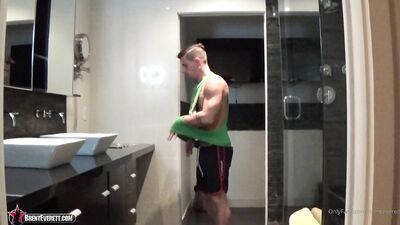 Brent Everett (46)