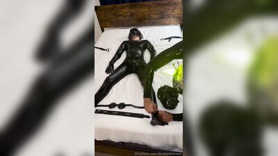 derekpalacioss - 2025-04-07 - getting dumbed down and dressed head to toe in rubber and my drone hood getting caressed and