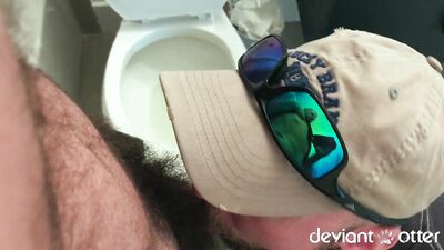 Deviant Otter - Piss & Poppers