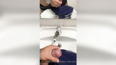 Fans - Guysnet - First time in Guysnet for @Brunev - EveryDayPorn.com