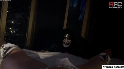 Fans - The Nun