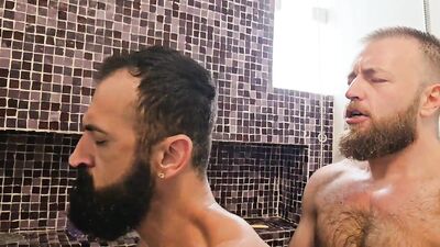 Fans - Hot kitchen fuck with Eli Barcellos