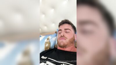 Santiago Elissalt solo gay video (99)