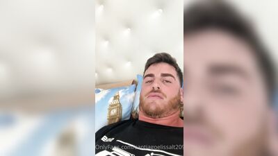 Santiago Elissalt solo gay video (99)