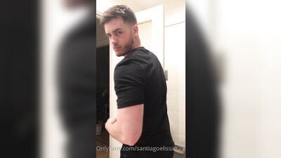 Santiago Elissalt solo gay video (36)