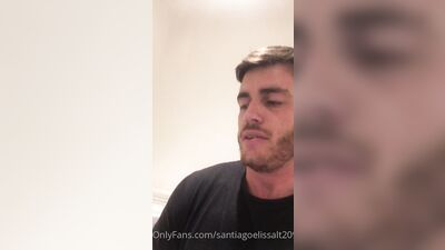 Santiago Elissalt solo gay video (23)