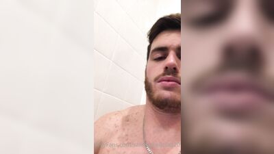 Santiago Elissalt solo gay video (3)