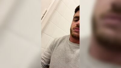 Santiago Elissalt solo gay video (71)